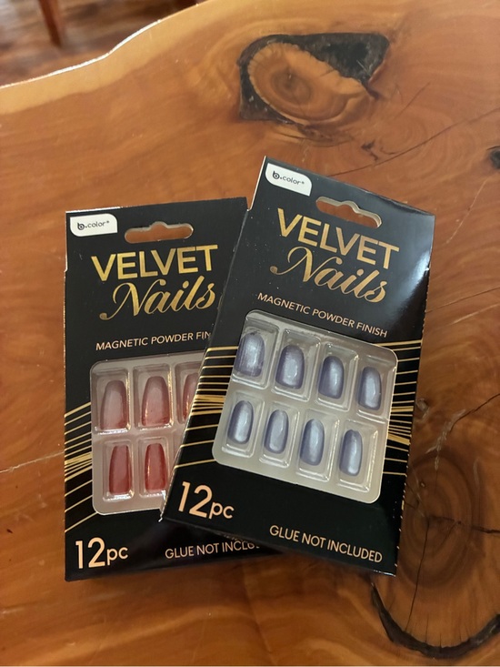 Other - Velvet Nails Magnetic Powder Finish Press-On Nails - Red & Purple